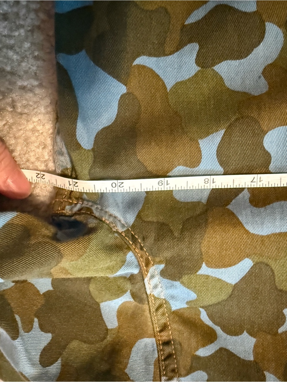 Imogene + Willie Goodall Jacket in Indigo Camo XS - Picture 11 of 12